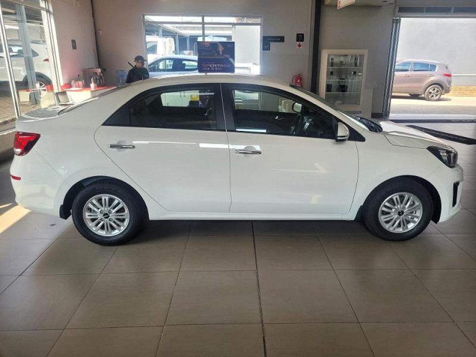 Photo 6 of 20