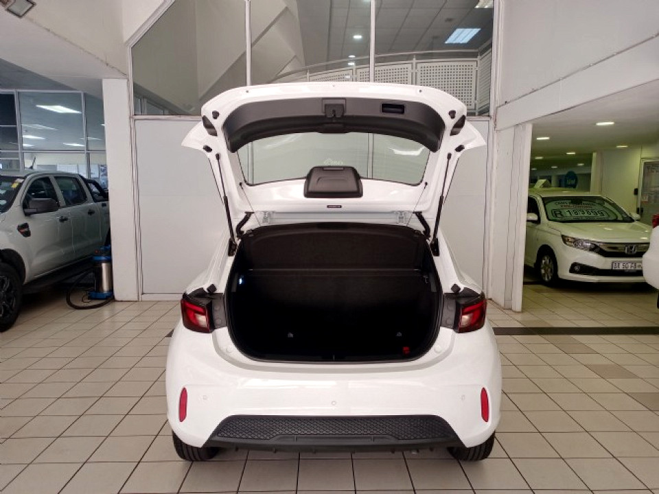 Photo 3 of 8