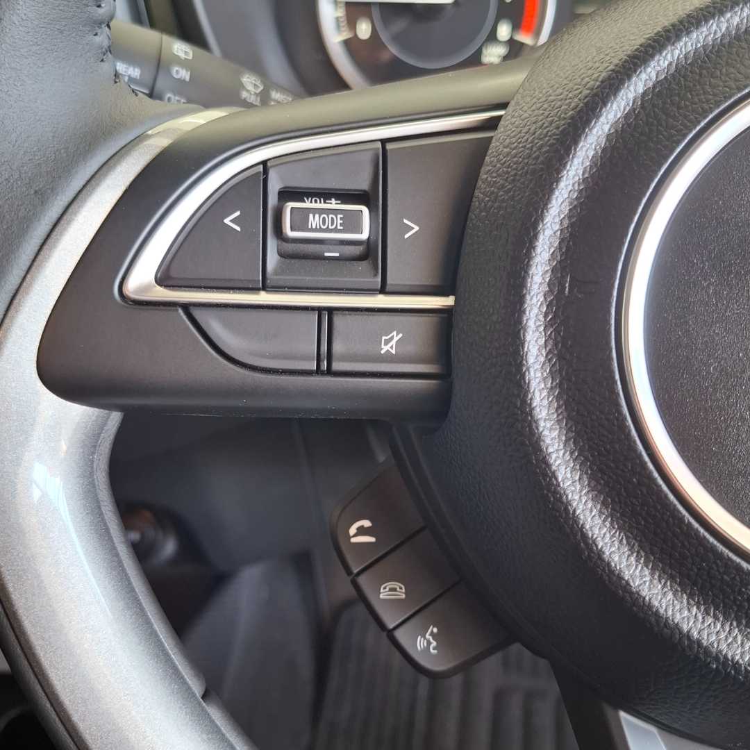 Photo 12 of 24