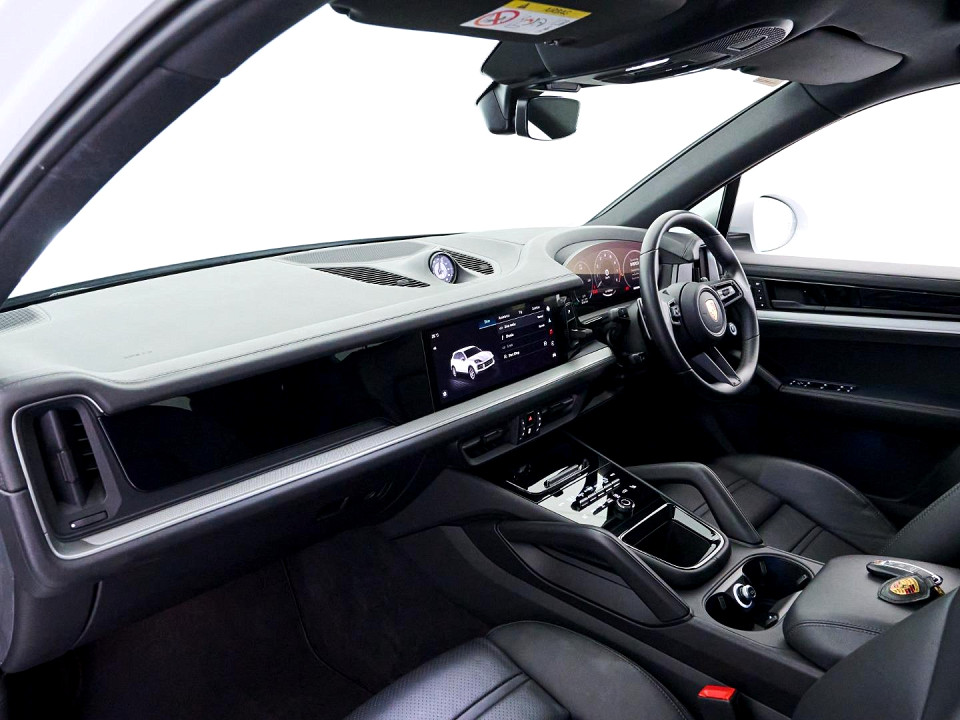Photo 13 of 15