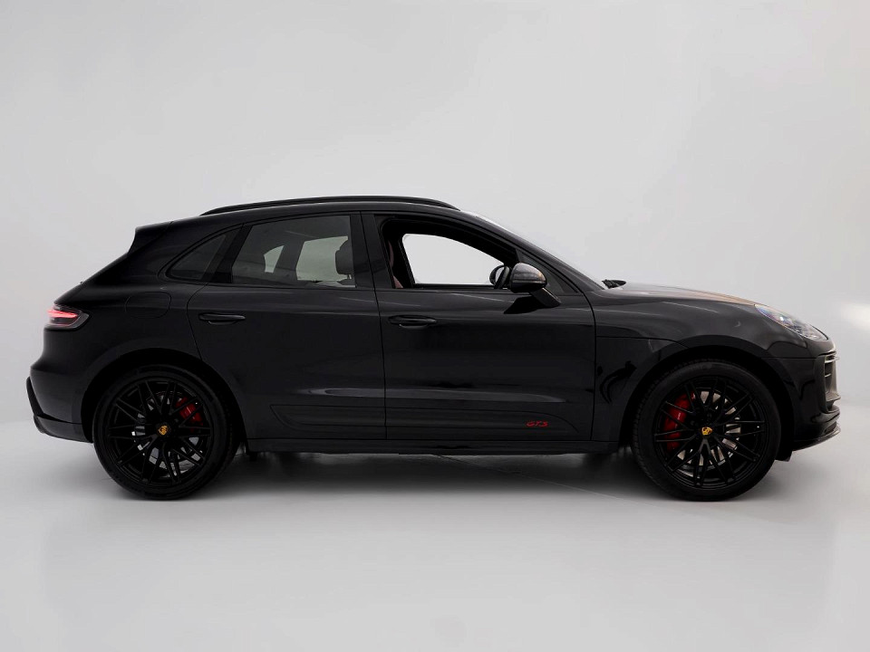 Photo 8 of 19