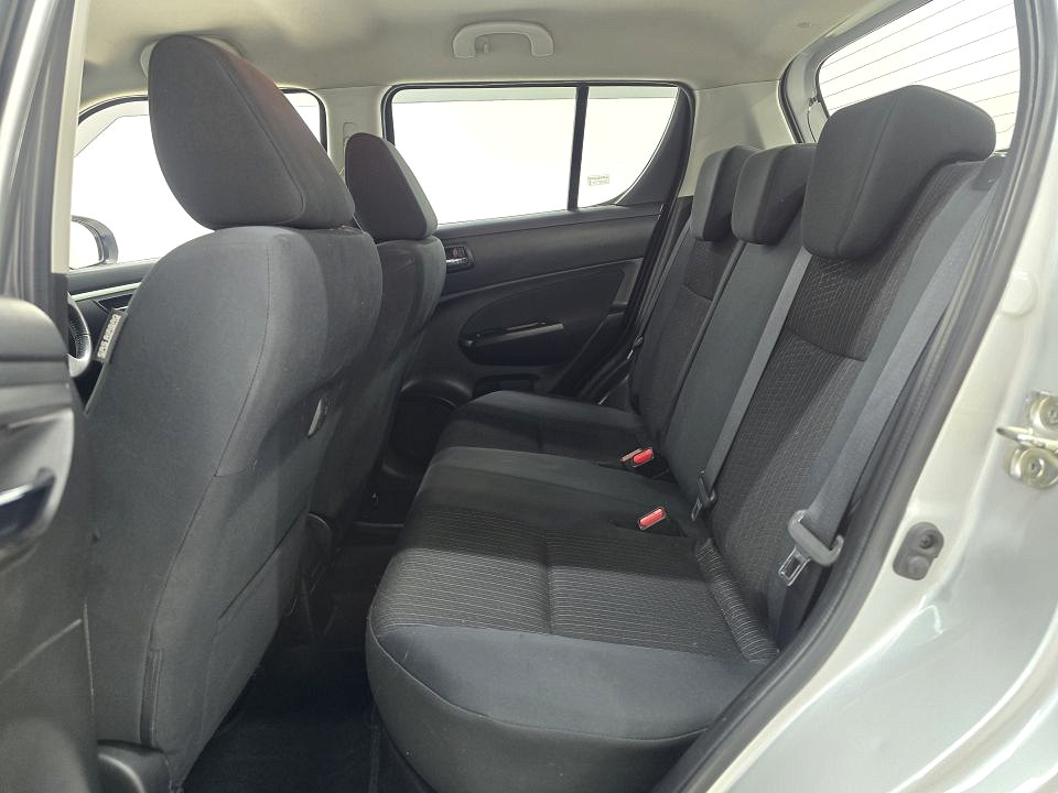 Photo 17 of 20