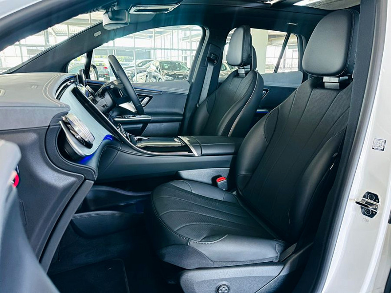 Photo 5 of 16