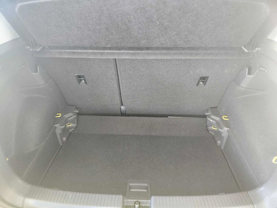Photo 7 of 20