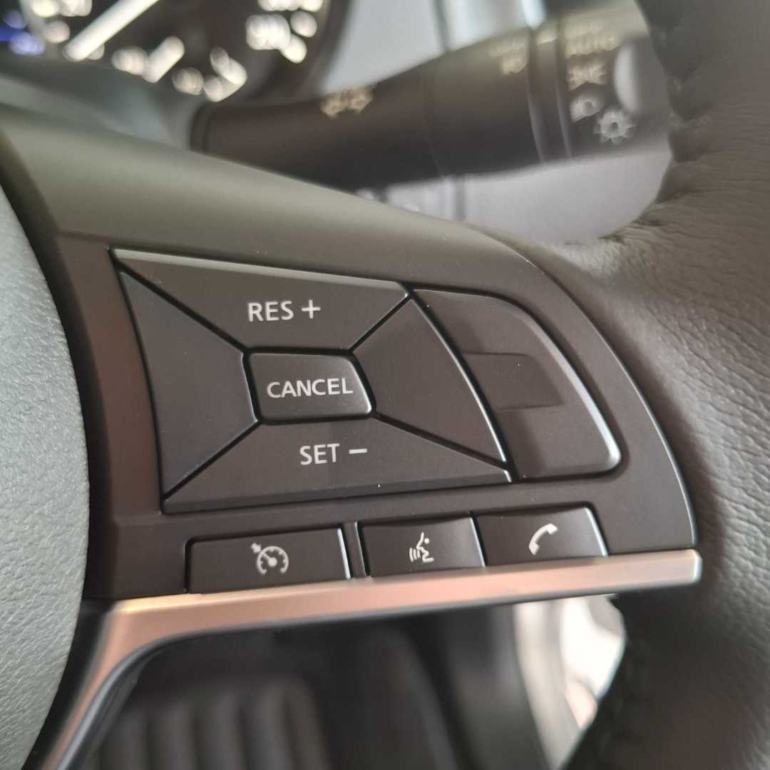 Photo 16 of 27