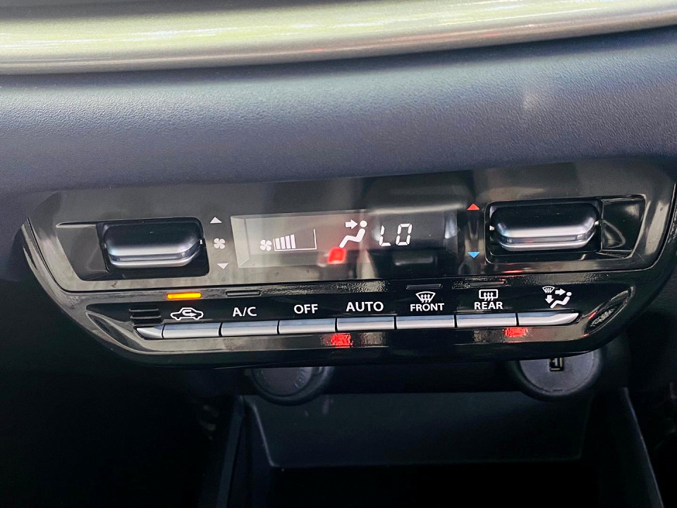 Photo 16 of 22