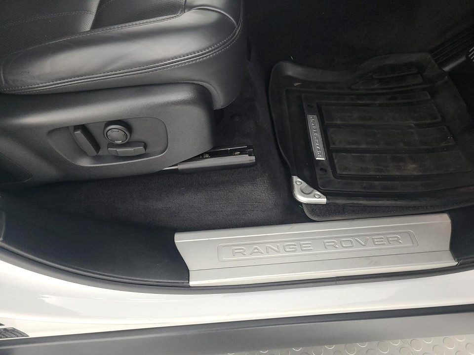 Photo 10 of 22