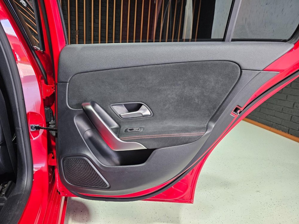 Photo 20 of 30