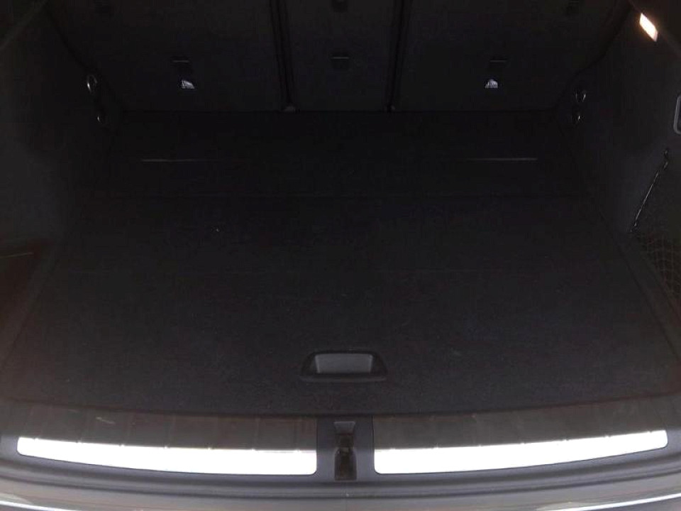 Photo 19 of 20