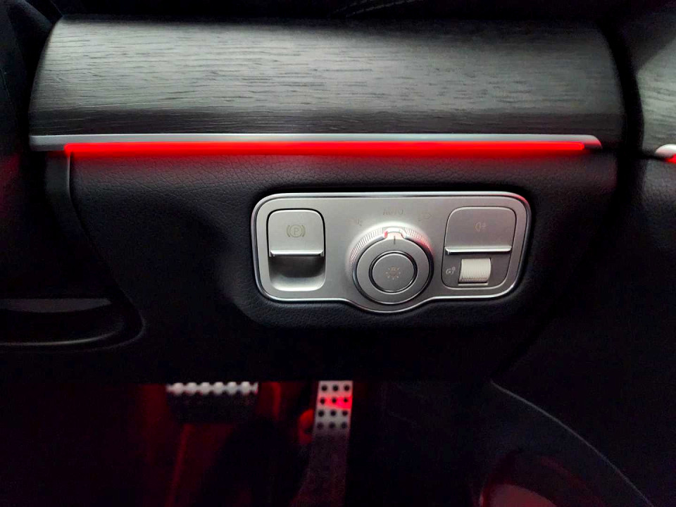Photo 18 of 20