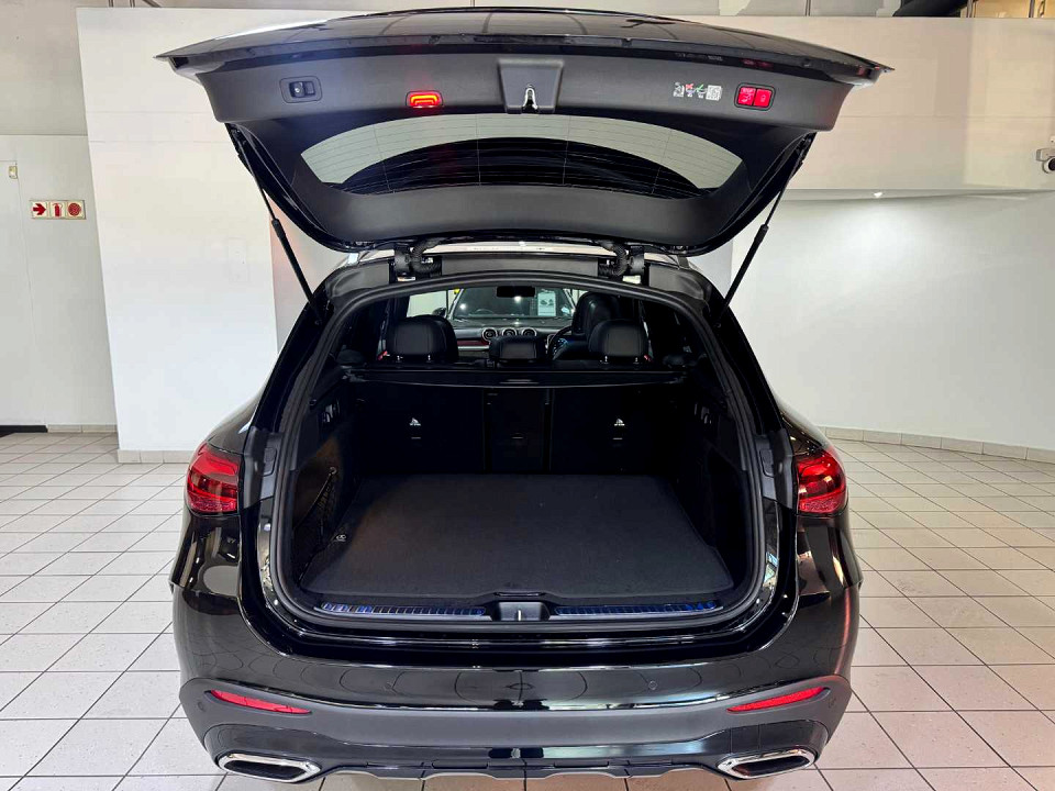 Photo 12 of 20