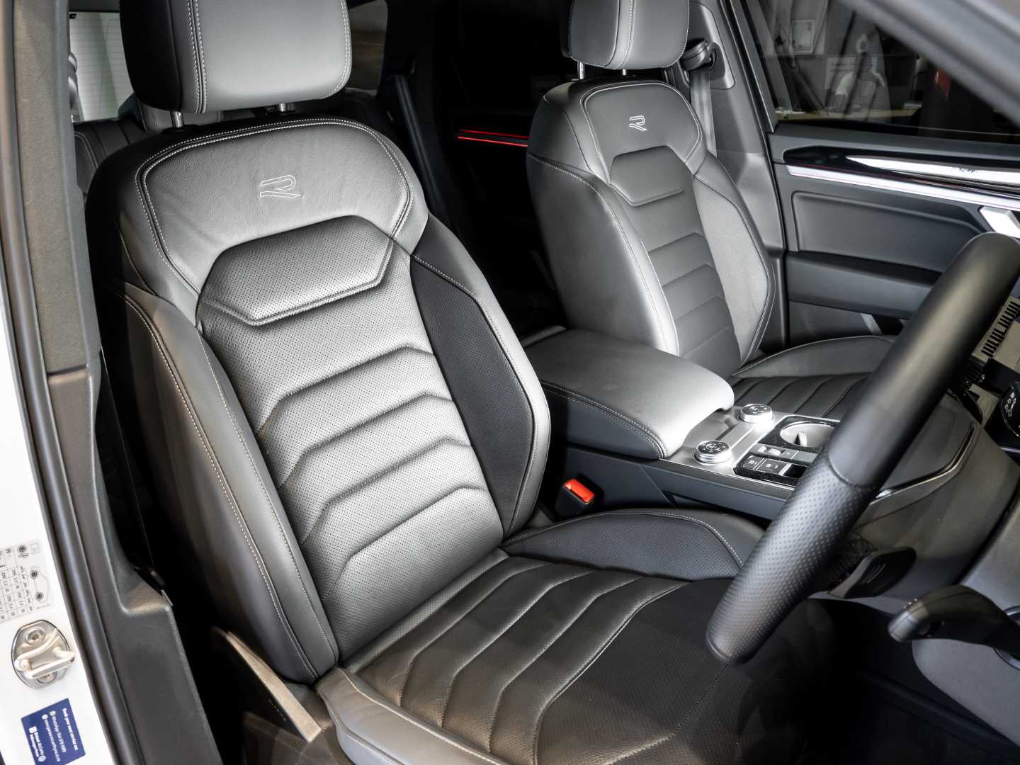 Photo 15 of 17