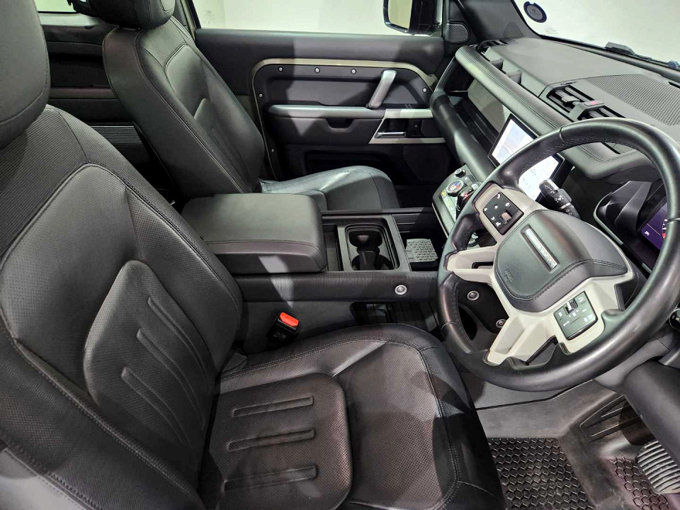 Photo 16 of 20
