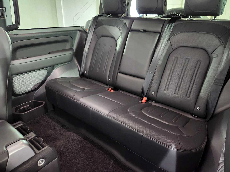 Photo 18 of 20