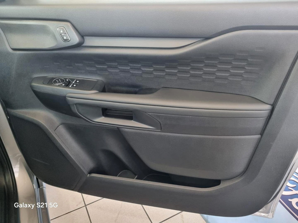 Photo 13 of 18