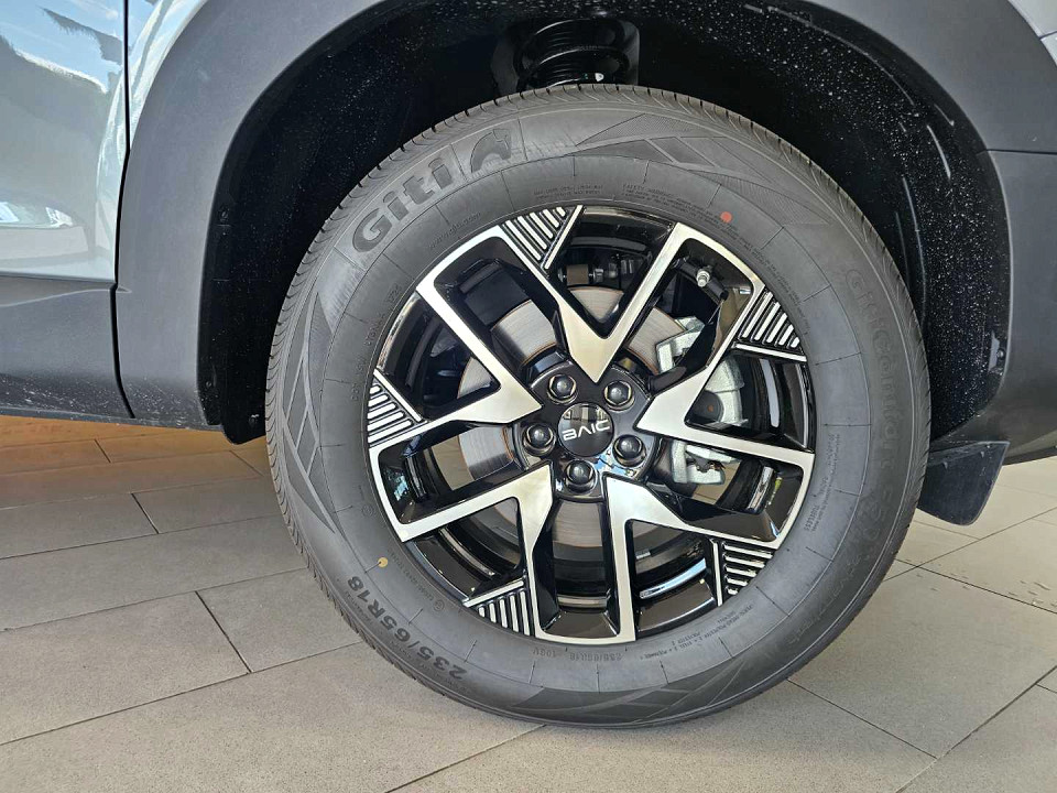 Photo 6 of 20