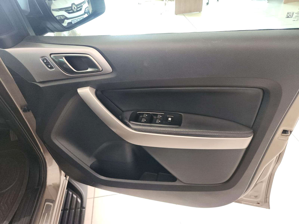 Photo 15 of 20