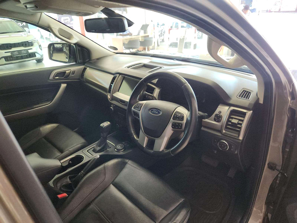 Photo 8 of 20