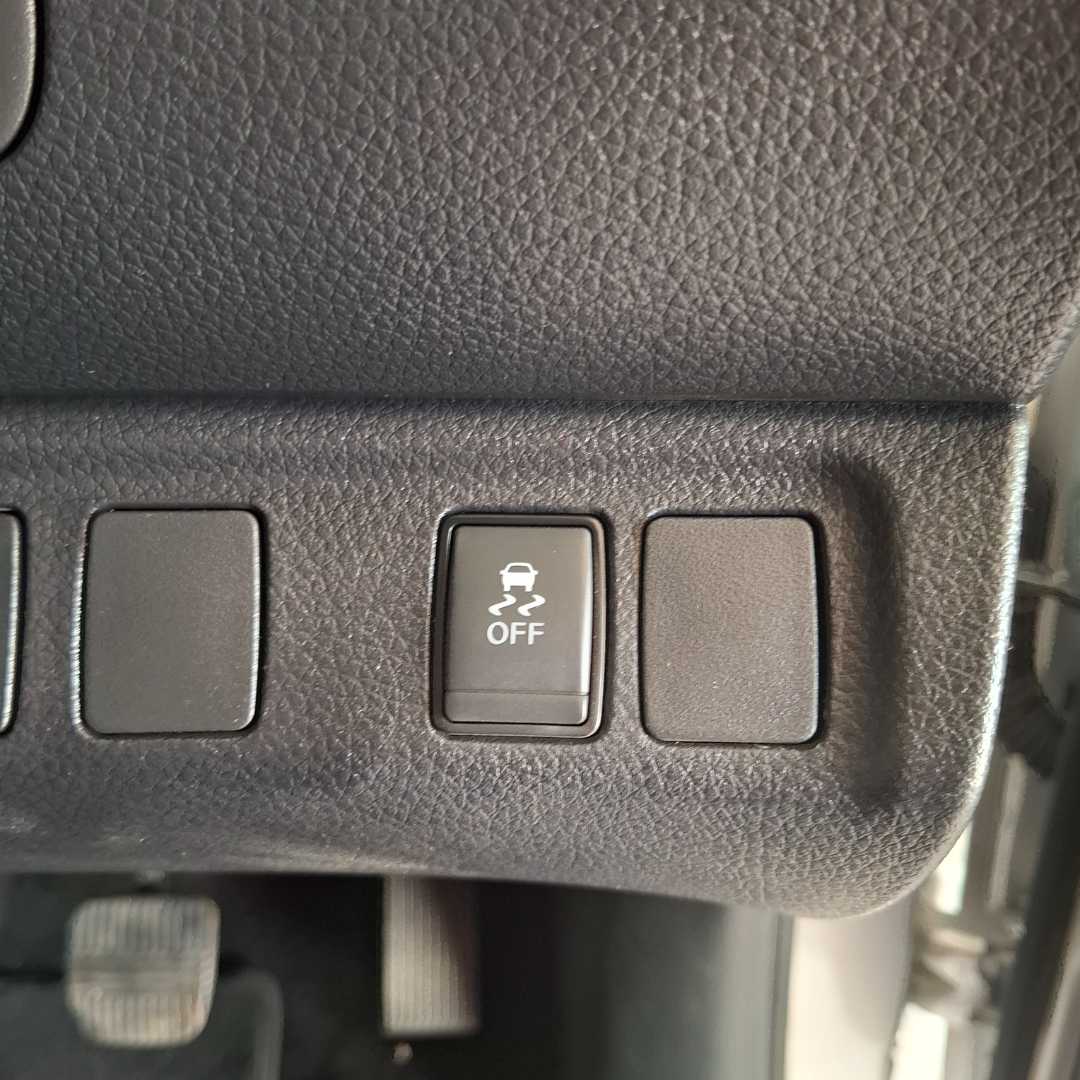 Photo 16 of 26