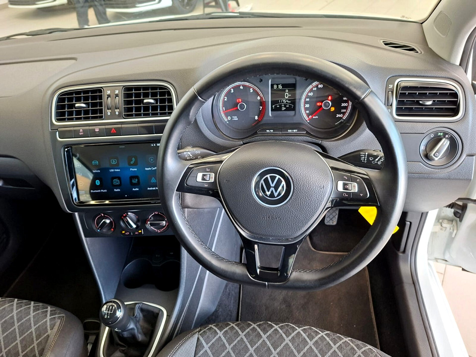 Photo 16 of 20