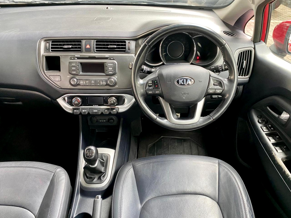 Photo 12 of 18