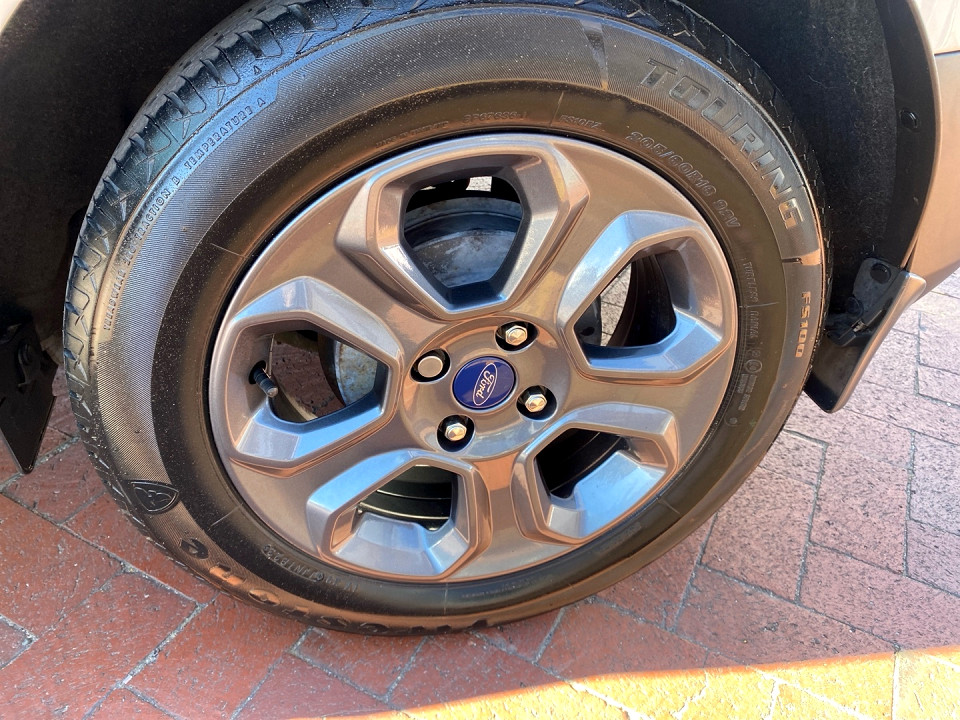 Photo 18 of 20