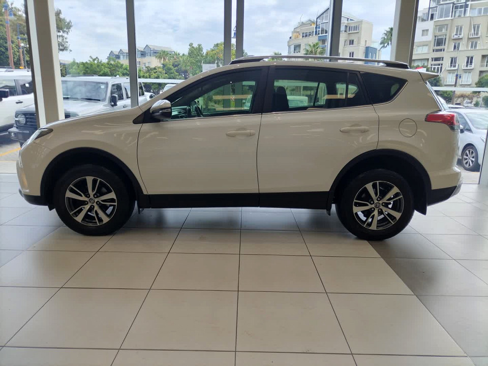 Photo 20 of 21