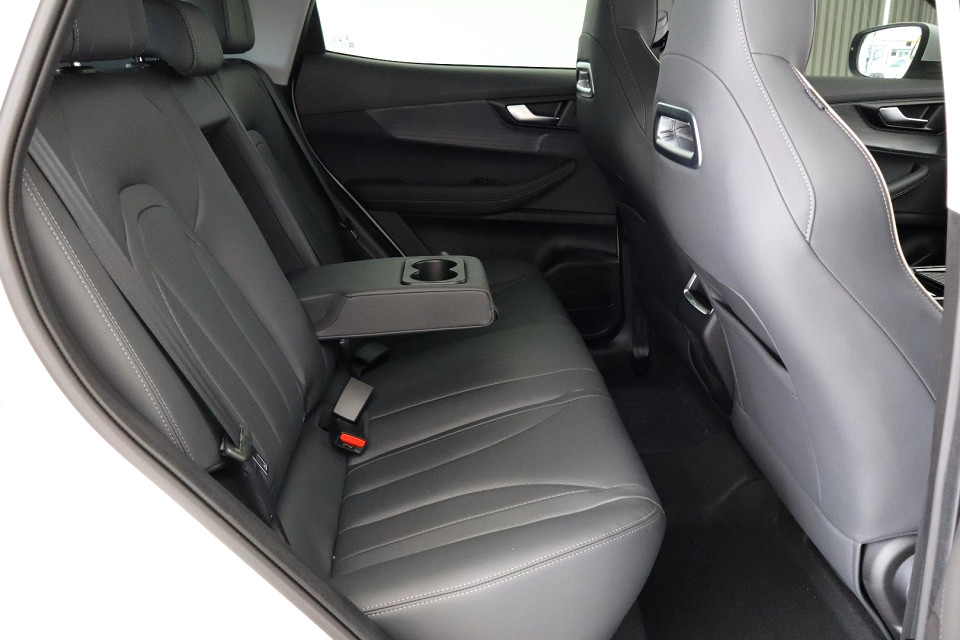 Photo 18 of 19