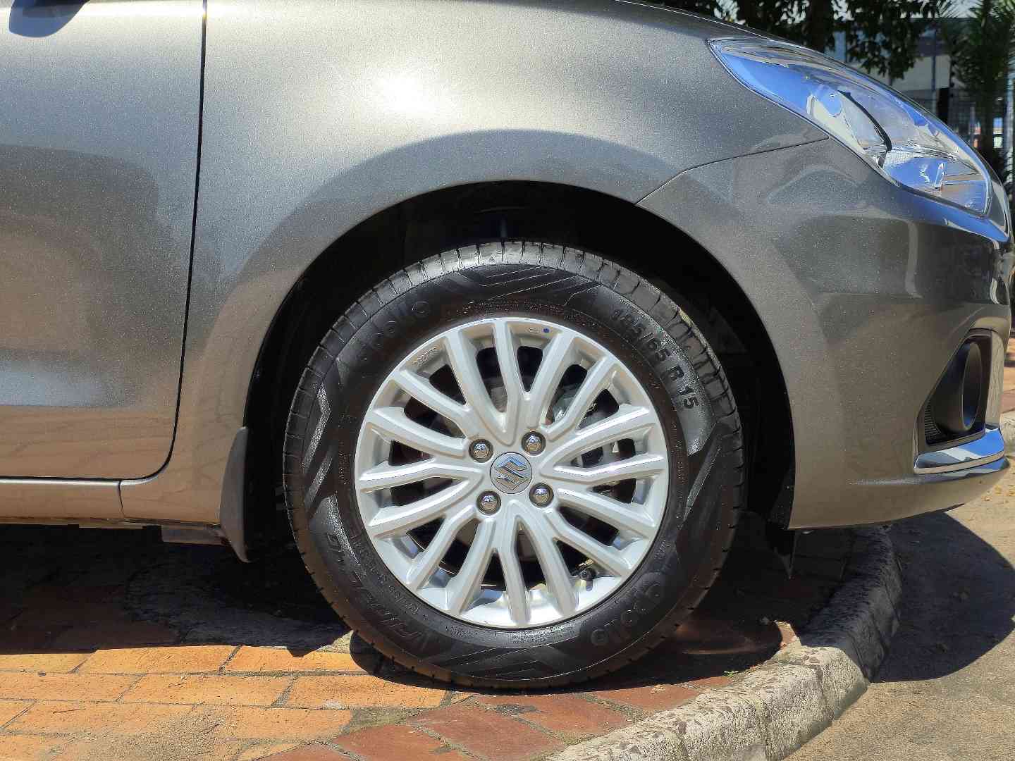 Photo 14 of 20