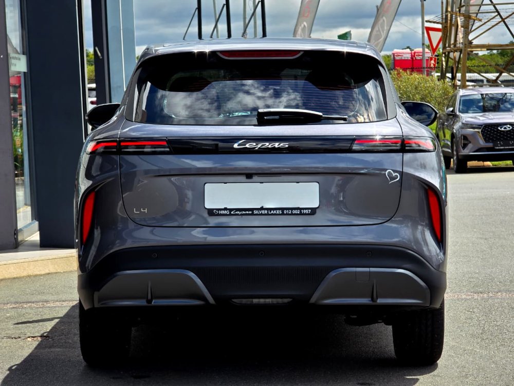 Photo 6 of 9