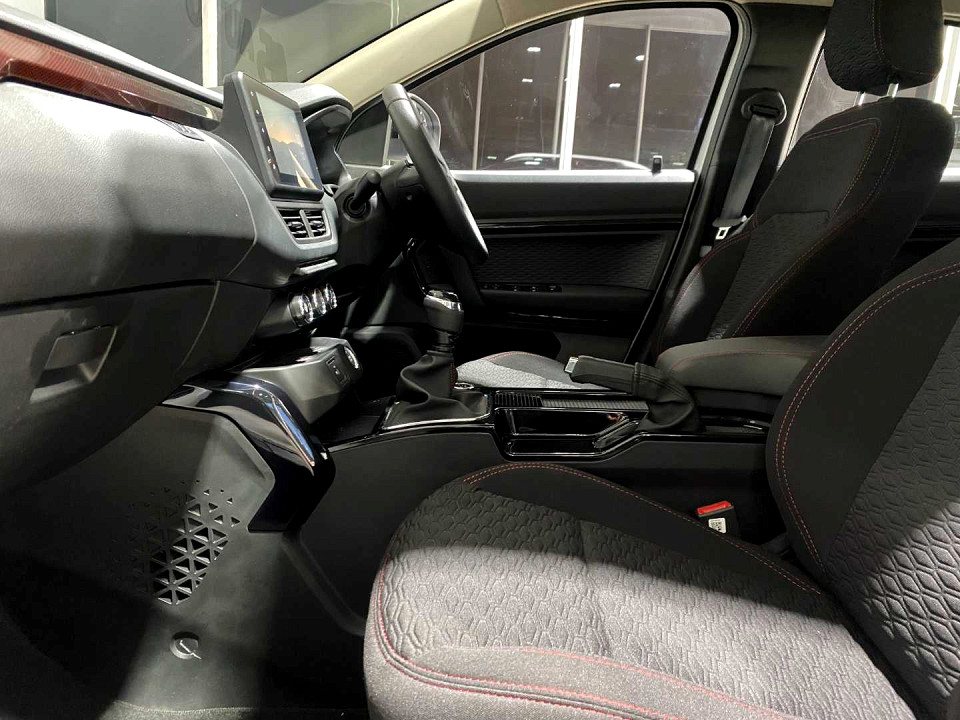 Photo 8 of 20