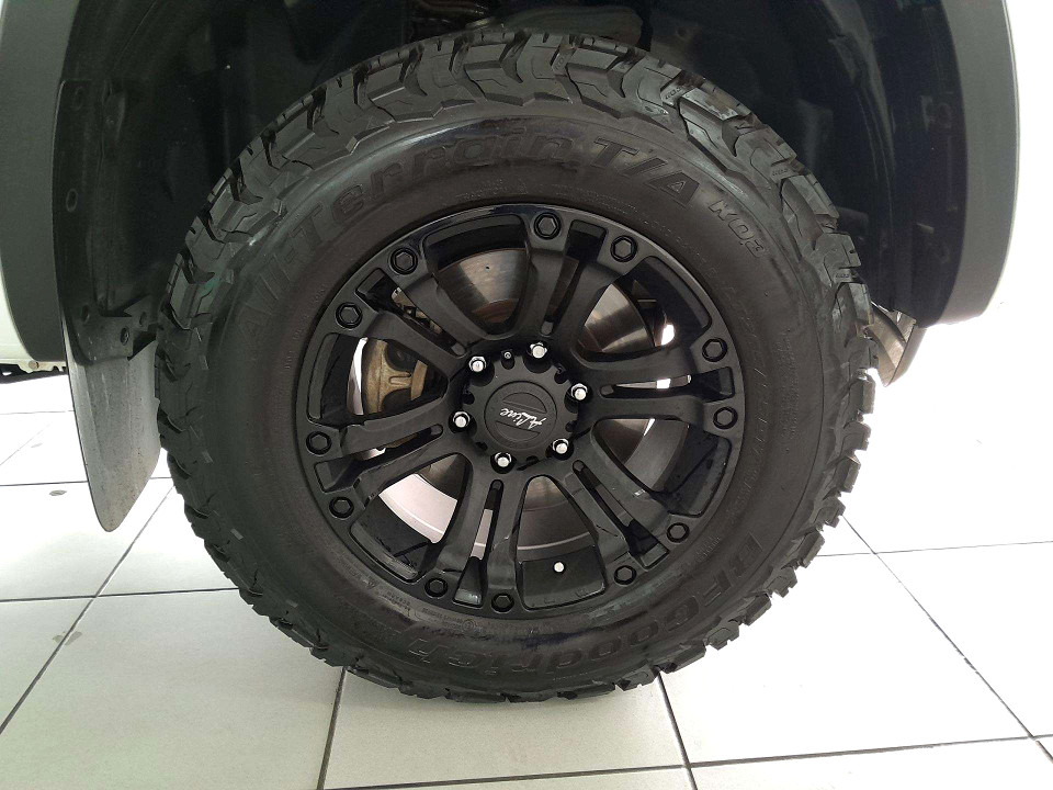 Photo 10 of 20