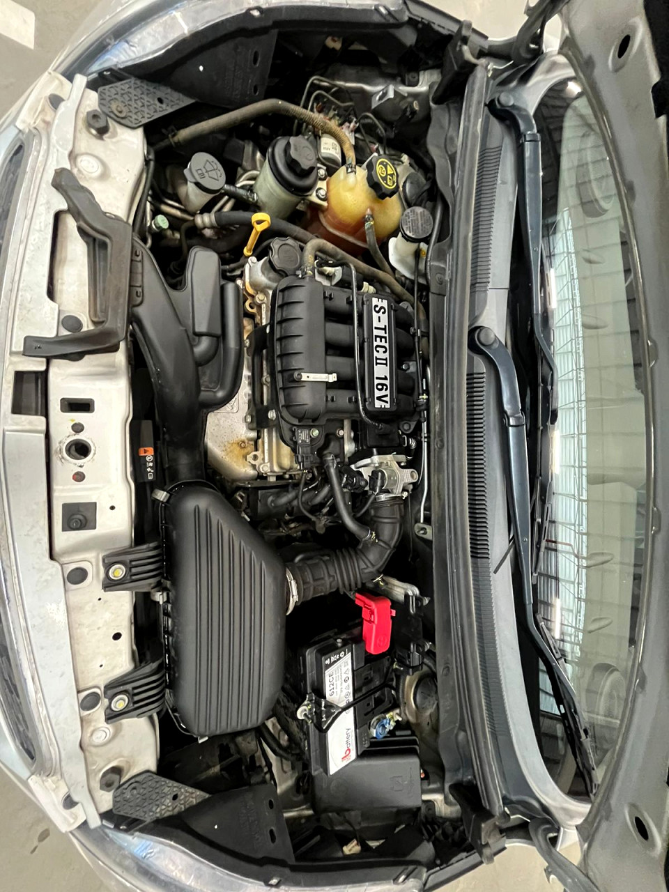 Photo 13 of 16