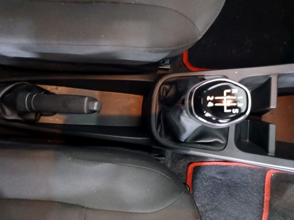 Photo 14 of 20