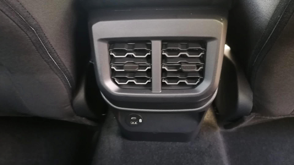 Photo 20 of 23