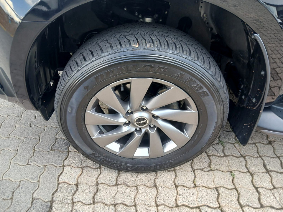 Photo 6 of 18