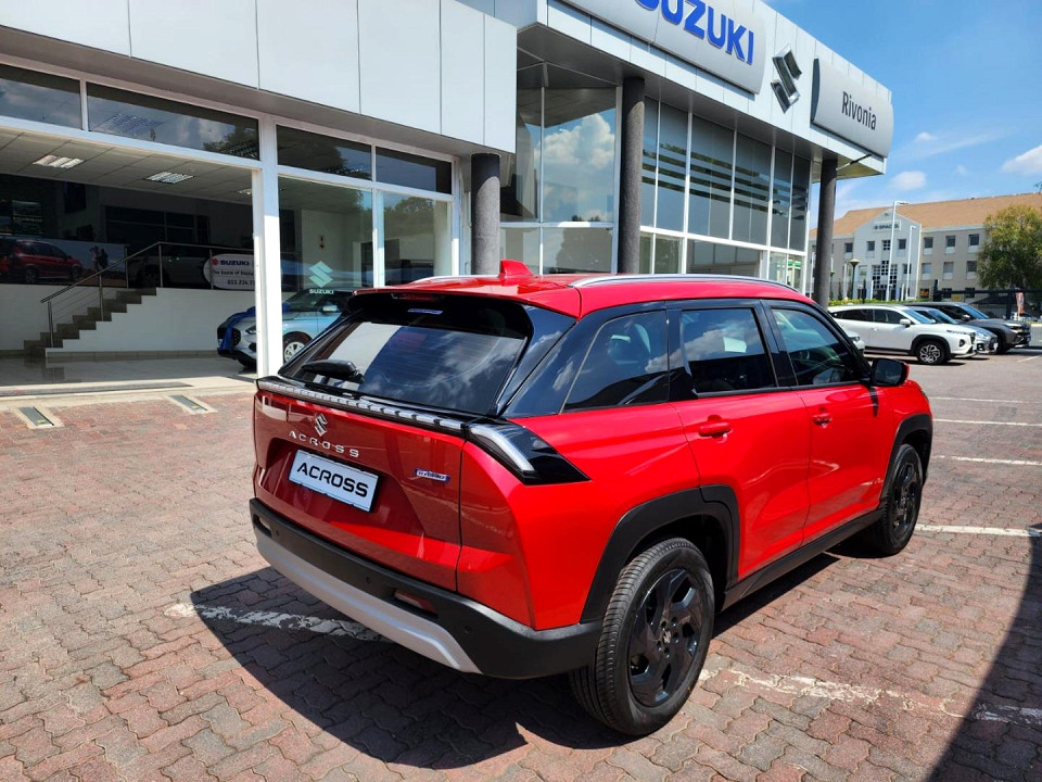 Photo 8 of 24
