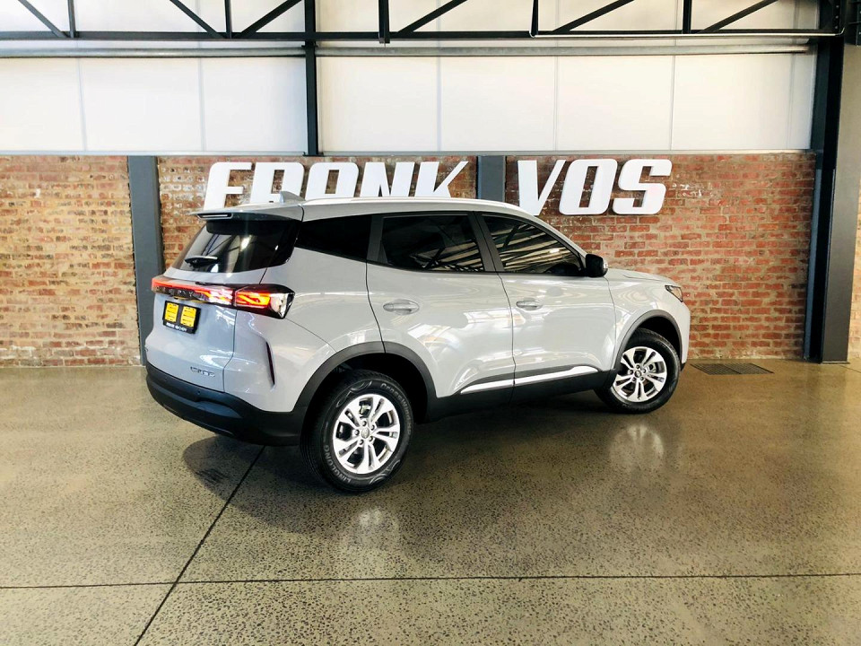 Photo 3 of 16