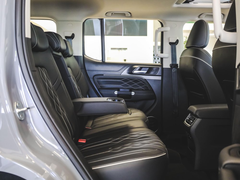 Photo 20 of 54