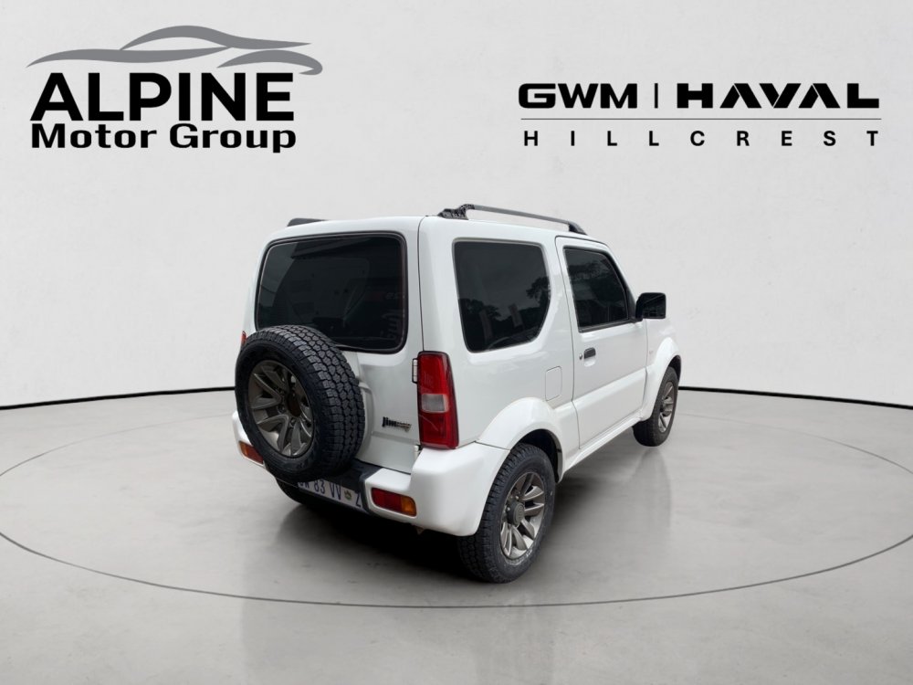 Photo 8 of 20