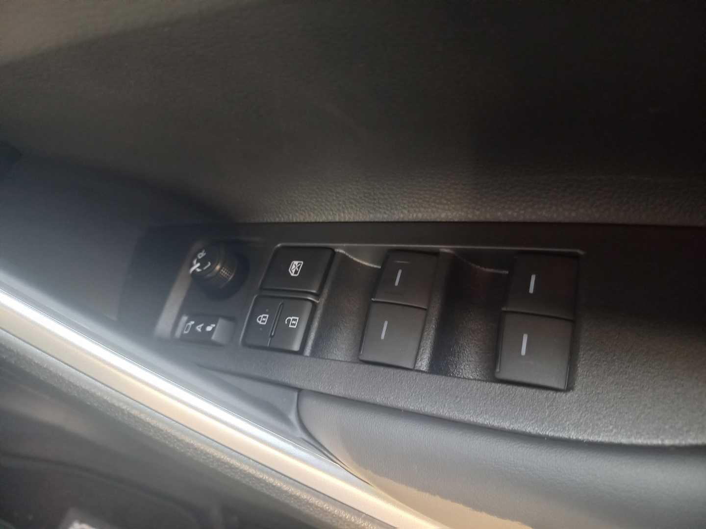Photo 16 of 17