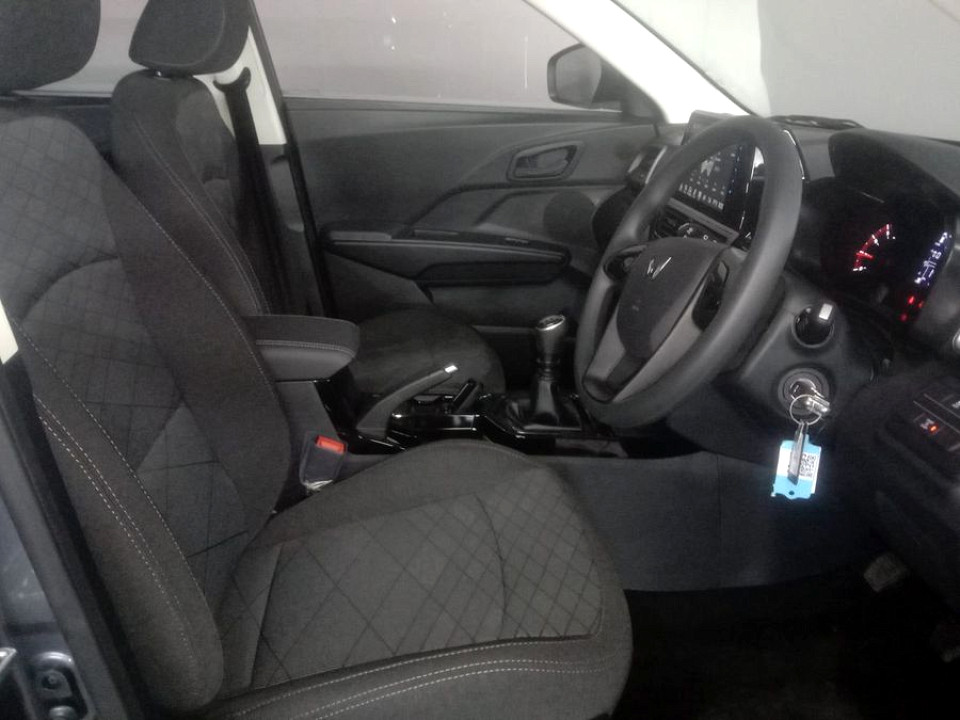 Photo 13 of 18
