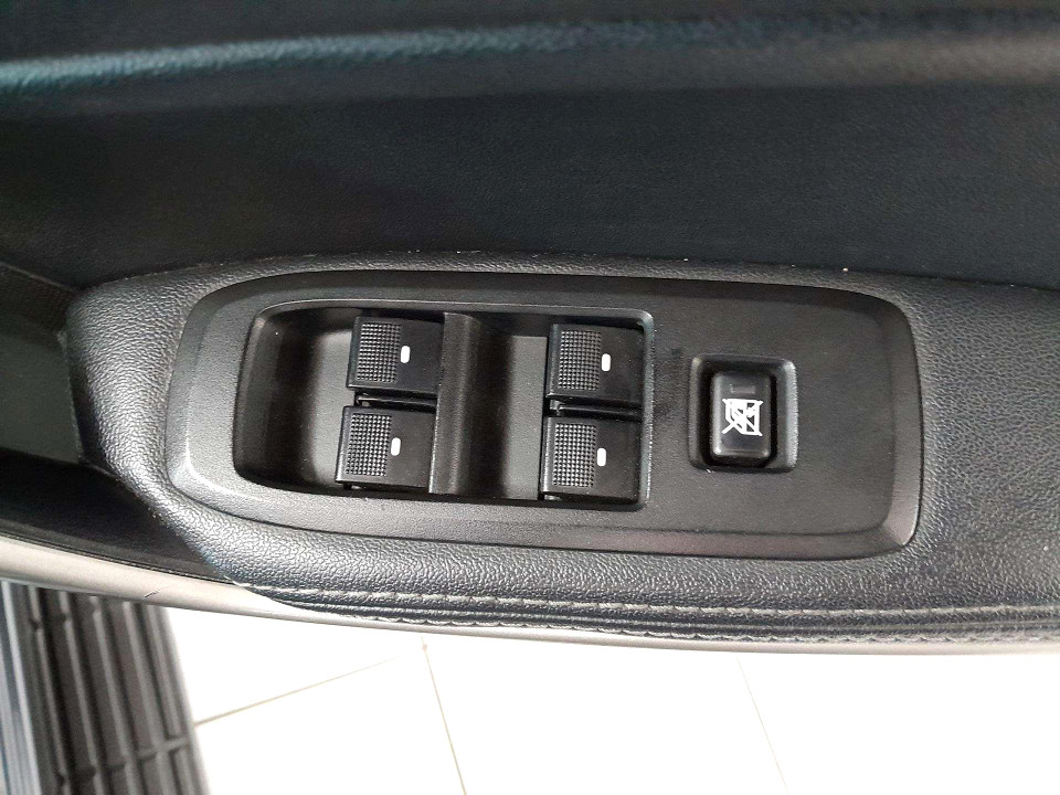 Photo 18 of 20