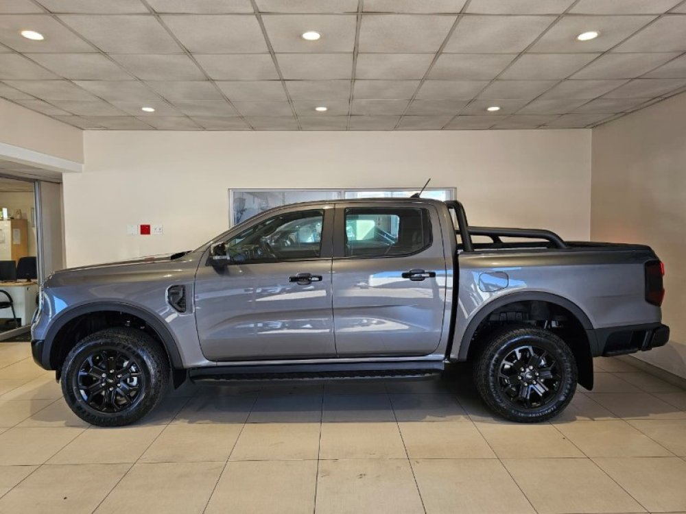 Photo 2 of 19