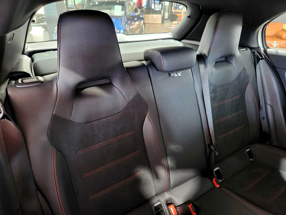Photo 16 of 20