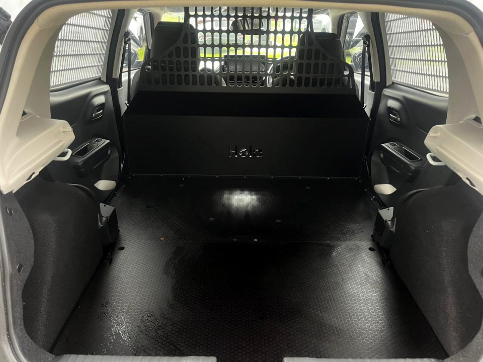 Photo 11 of 20