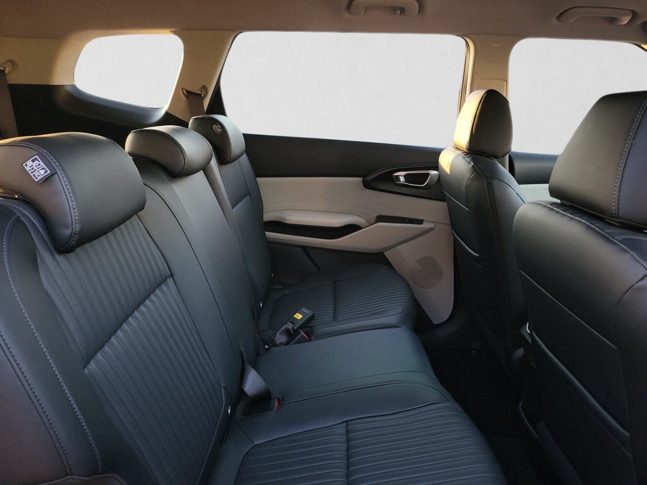 Photo 18 of 21