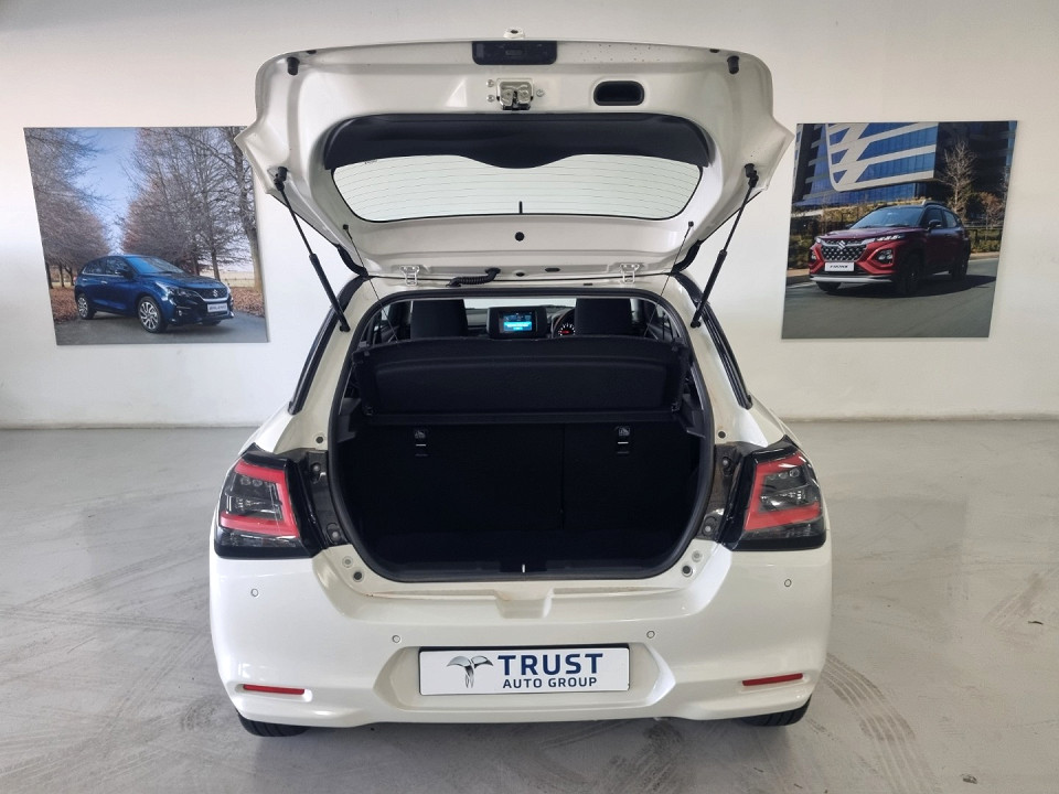 Photo 10 of 12