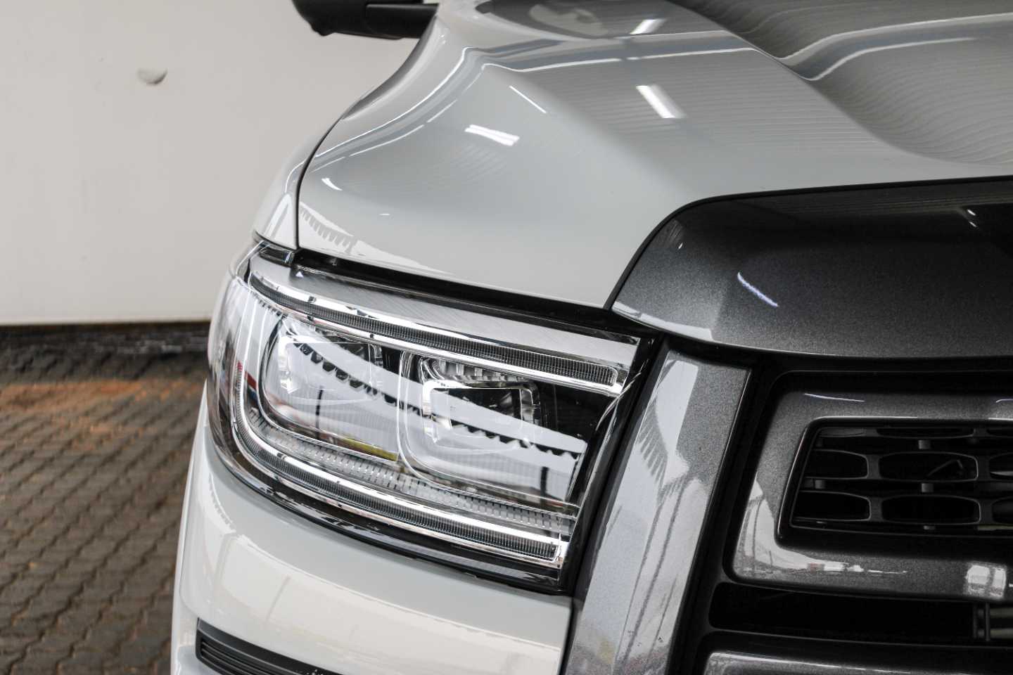Photo 9 of 21