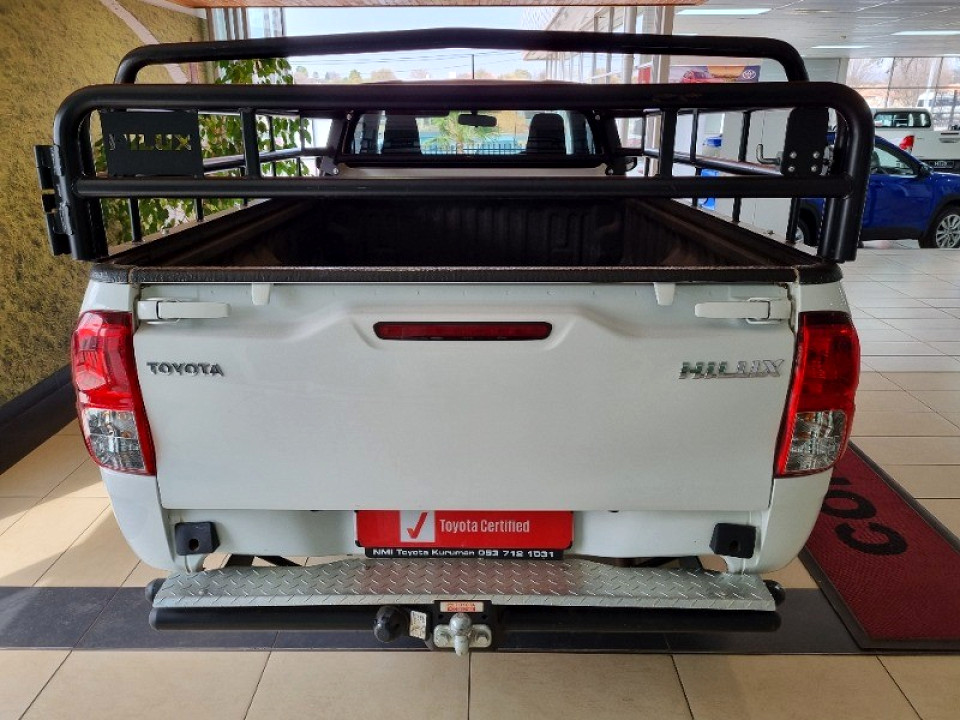 Photo 7 of 12